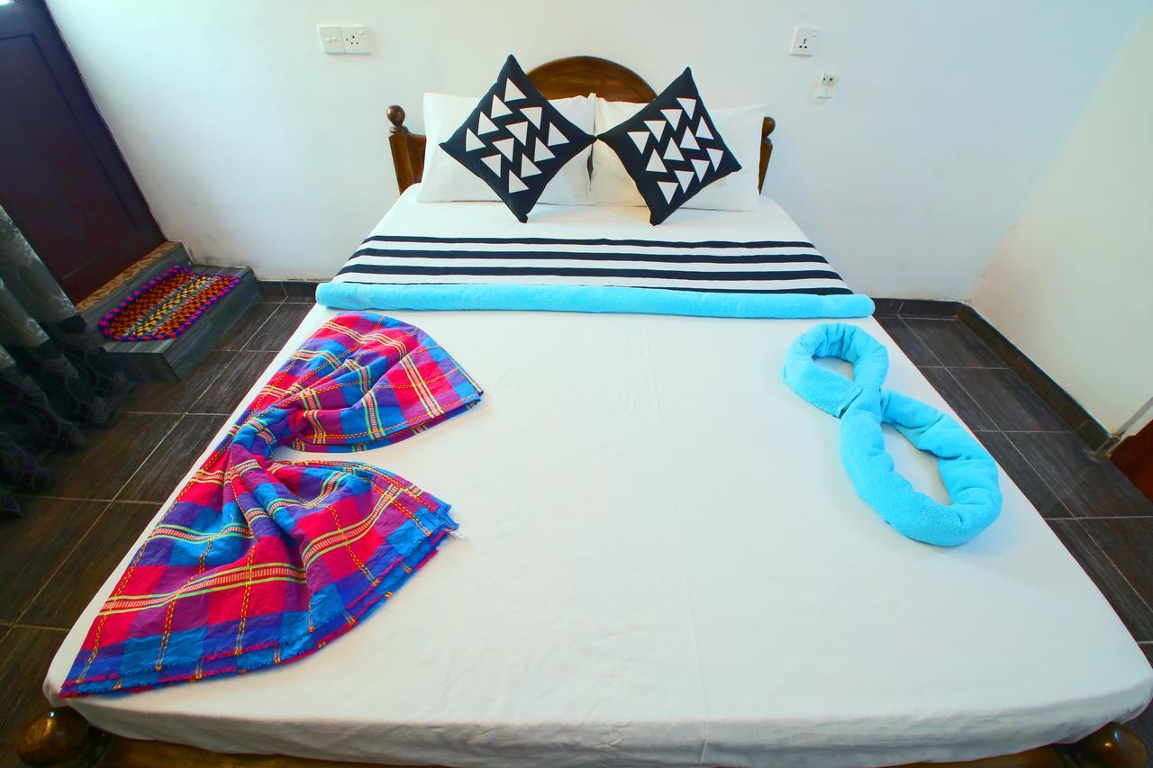 נגומבו Yoho R K Tourist Villa מראה חיצוני תמונה
