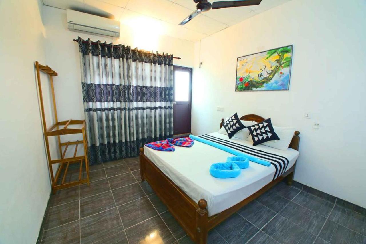 נגומבו Yoho R K Tourist Villa מראה חיצוני תמונה