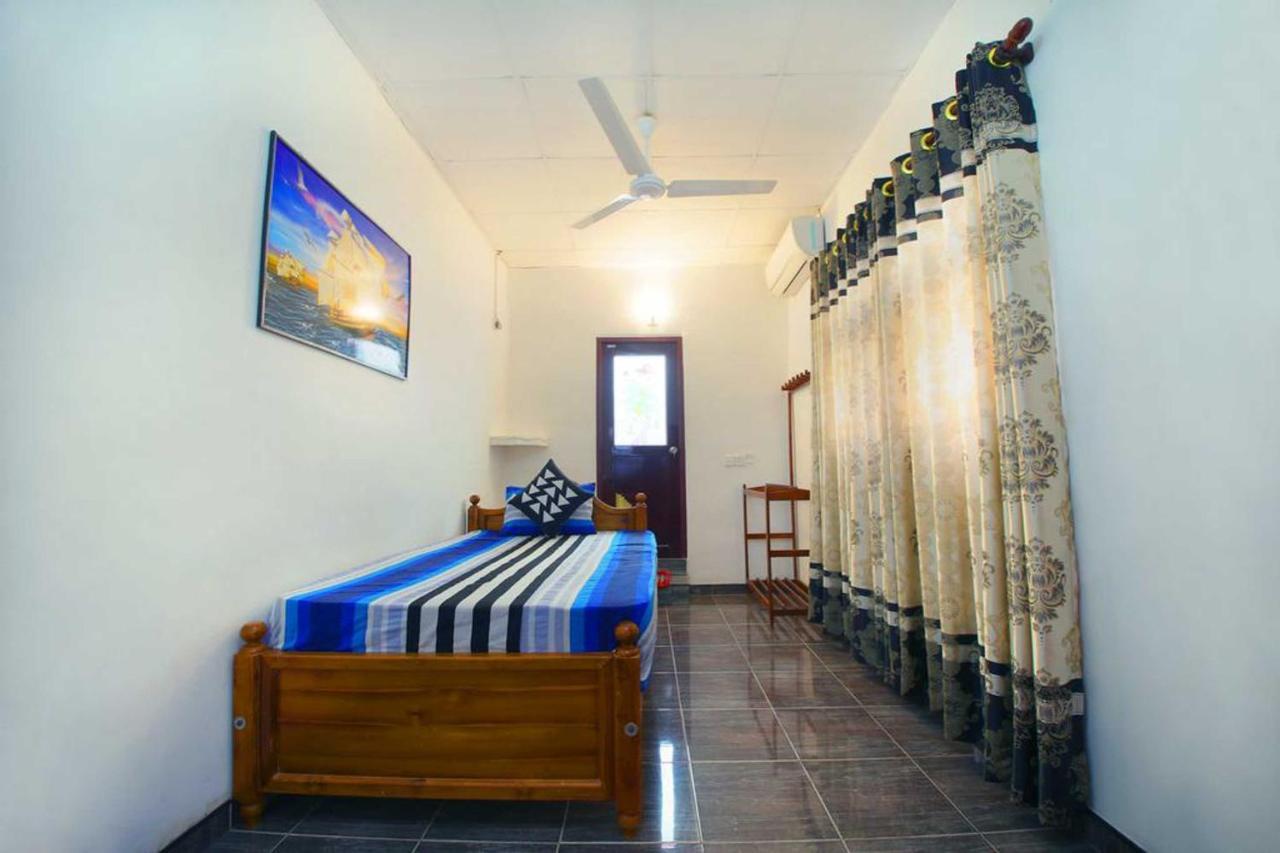 נגומבו Yoho R K Tourist Villa מראה חיצוני תמונה