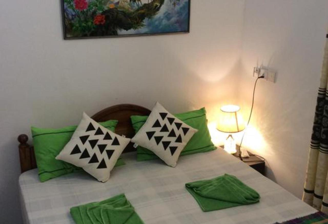 נגומבו Yoho R K Tourist Villa מראה חיצוני תמונה