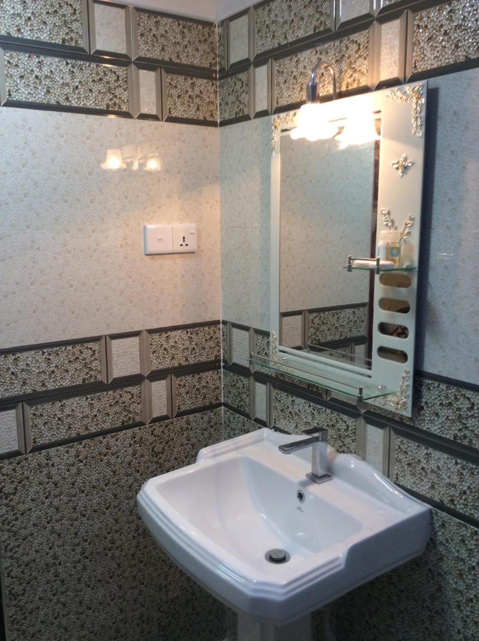 נגומבו Yoho R K Tourist Villa מראה חיצוני תמונה