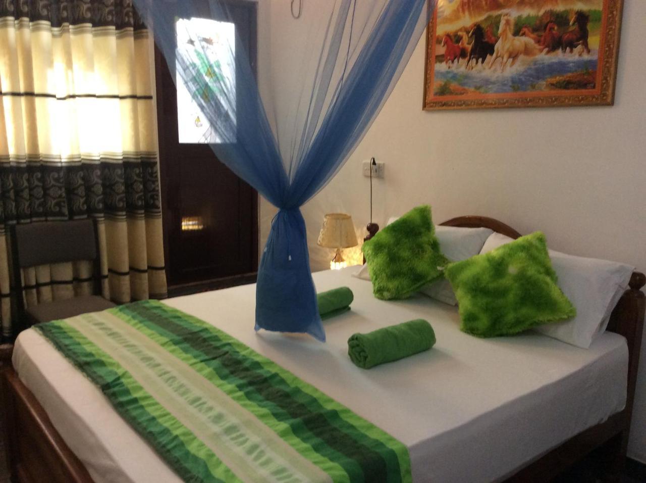 נגומבו Yoho R K Tourist Villa מראה חיצוני תמונה