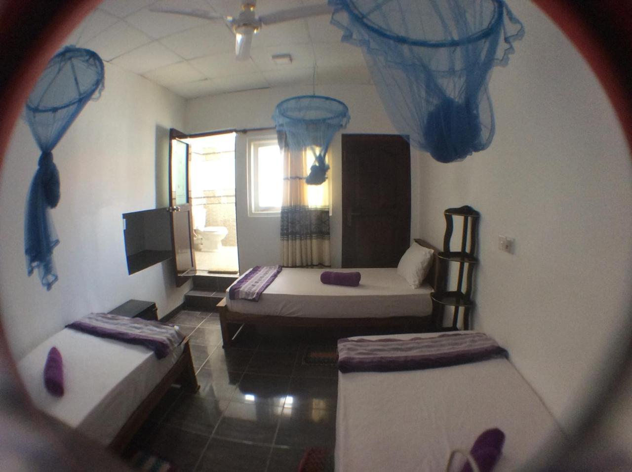 נגומבו Yoho R K Tourist Villa מראה חיצוני תמונה
